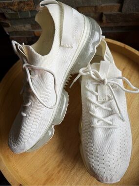 Women’s White Slip-On Athletic Knit Sneakers